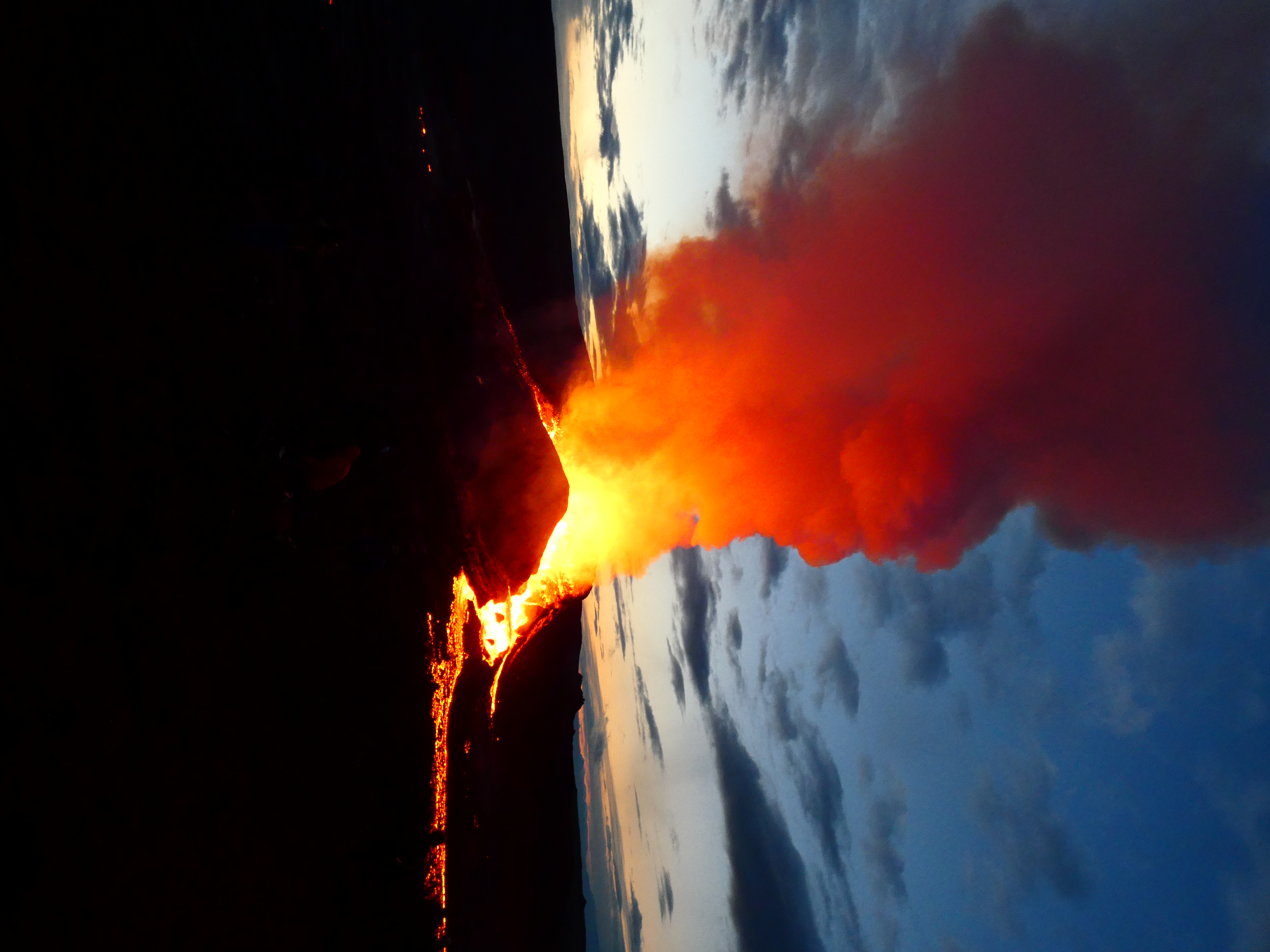 Volcano_Smoke